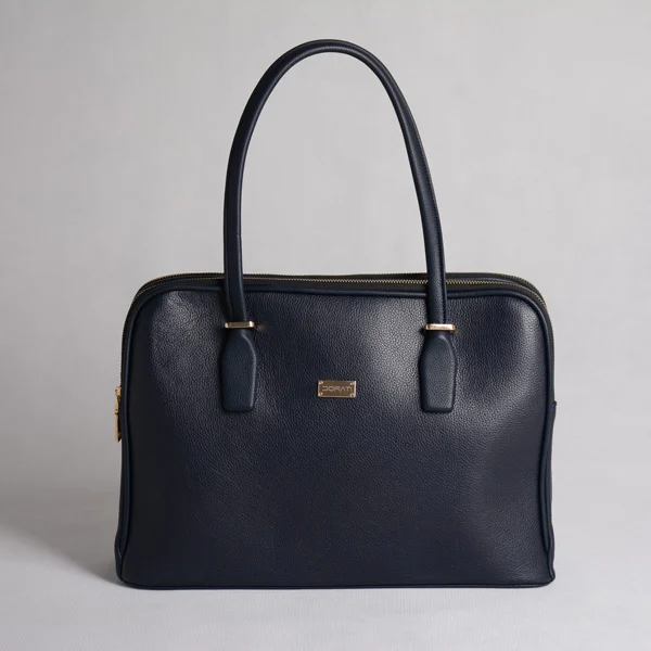 کیف چرم زنانه ویولت در رنگ سرمهای با طراحی رسمی و کلاسیک کیف چرم زنانه ویولت در رنگ سرمهای با طراحی رسمی و کلاسیک