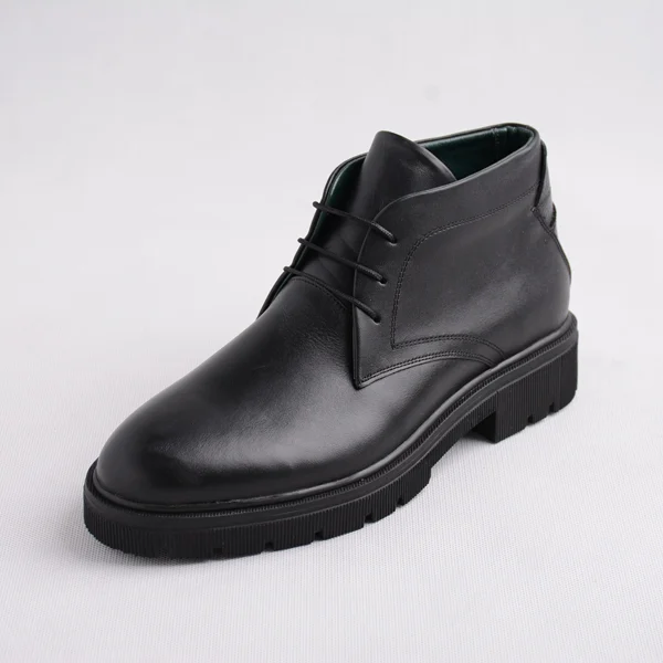 بوت-چرم-مردانه-2003-01 نمای جانبی از نیمبوت مردانه چرمی مناسب فصل سرما