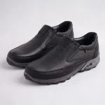 کفش مردانه چرمی مشکی با زیره ضد لغزش مناسب استفاده روزانه
