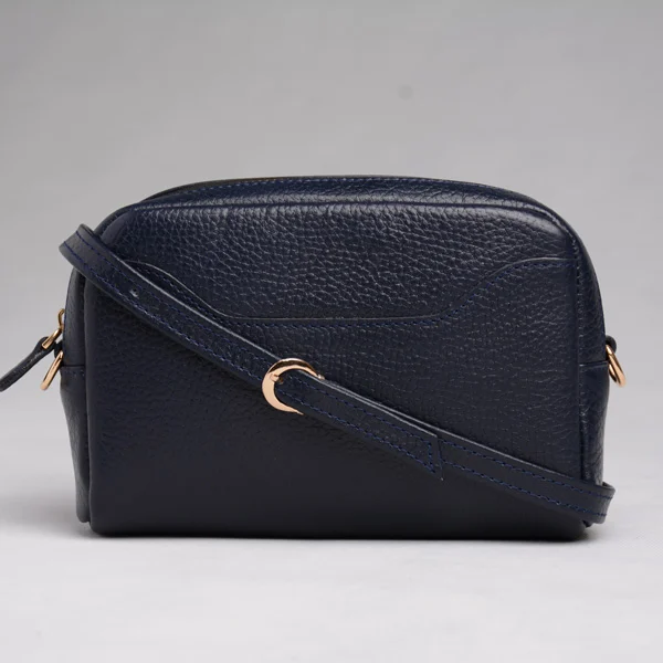 کیف دوشی چرم زنانه مایا رنگ سورمه ای کیف دوشی چرم زنانه مایا رنگ سورمه ای