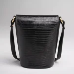 زاویه پشت کیف چرم زنانه دراتی استوانه ای