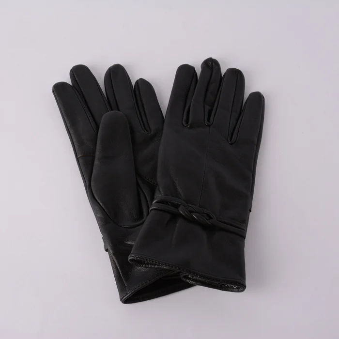 دستکش-چرم-زنانه-مدل-ژولیت01 دستکش چرم زنانه مشکی دراتی