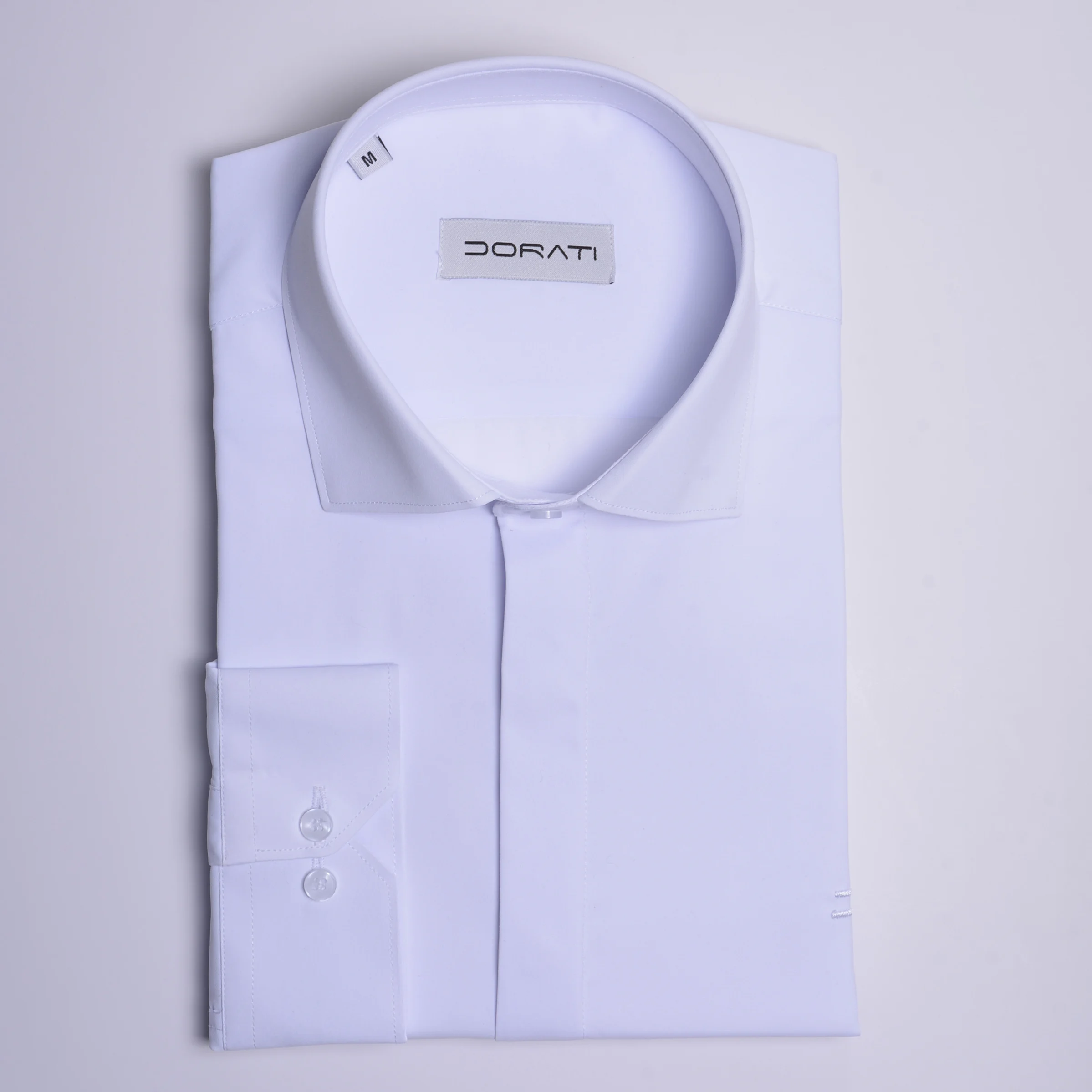پیراهن سفید مردانه دراتی01 پیراهن سفید مجلسی مناسب برای استایل های رسمی و کت شلوار