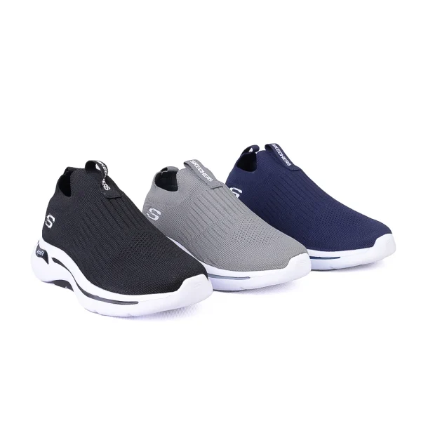 عکس کفش اسکیچرز Arch Fit Slip-On طوسی با رویه بافتی و طراحی Slip-On راحت