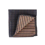 جزییات پوشت مشکی خال خالی دراتی