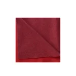 نمای پشت شال گردن قرمز ساده