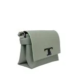 زاویه سه رخ کیف سبز چرم طبیعی دراتی