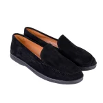 نمای رو به رو کالج جیر زنانه رنگ مشکی