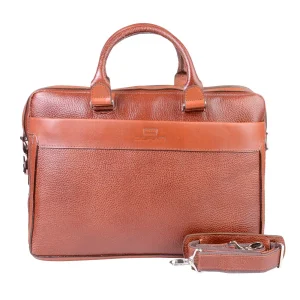 نمای رو به رو کیف چرم اداری دیاکو همراه با بند