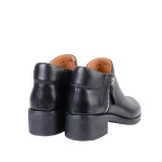 نمای پشت نیم بوت دو زیپ چرم زنانه