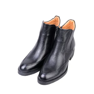 نمای رو به رو نیم بوت زنانه چرم مشکی