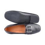 نمای بالا و زیره ی کالج چرم زنانه سگک دار