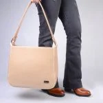 کیف کرمی چرم زنانه فلوتر دراتی با بهترین قیمت