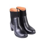 نمای رو به رو بوت جیر و چرم زنانه 556