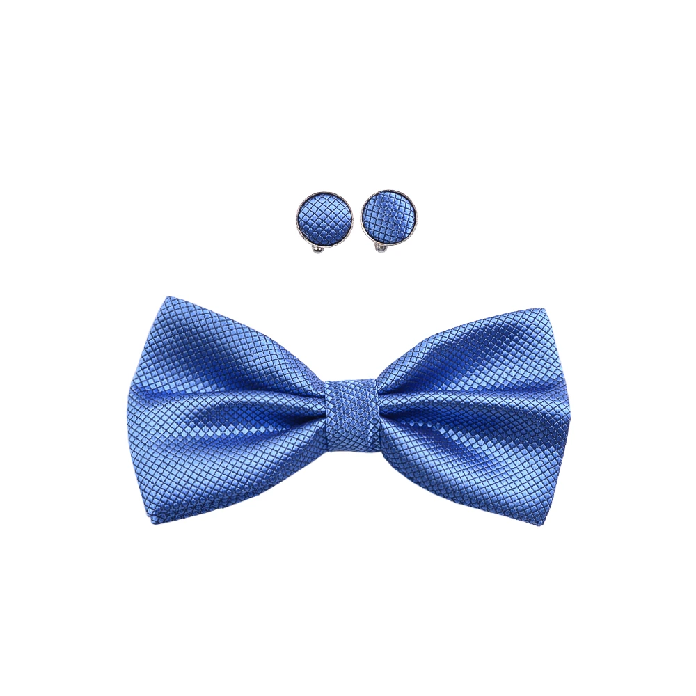 نمای رو به رو ست پاپیون و دکمه سرآستین مردانه