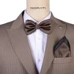 نمای تن‌پوش ست پاپیون و پوشت قهوه‌ای تیره