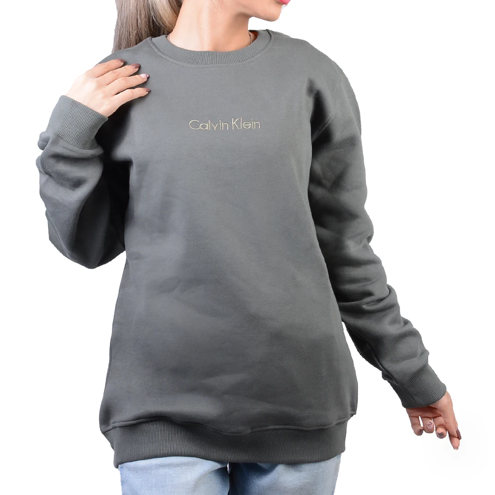 نمای رو به رو تن‌پوش دورس سه نخ رنگ سبز