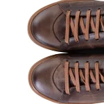 نمای بالا و نزدیک کفش ونس چرم مردانه کد ۳۰۱