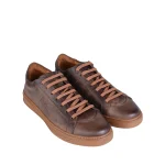 نمای رو به رو کفش ونس چرم مردانه رنگ قهوه‌ای کد ۳۰۱