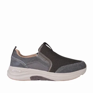 نمای بغل کتانی مردانه اسکچرز رنگ خاکی