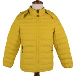 نمای رو به رو کاپشن مردانه رنگ زرد مدل ۷۸۹۸۱