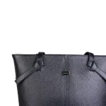 نمای نزدیک از بند کیف دوشی چرم ۵۳۴