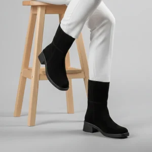 نمای بغل تن‌پوش بوت جیر مشکی زنانه کد ۲۱۰