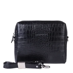 نمای رو به رو کیف چرم کروکو زنانه مشکی همراه با بند