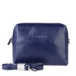 نمای رو به رو کیف چرم ادری زنانه رنگ سورمه‌ای همراه با بند