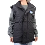 نمای رو به رو پافر مشکی زنانه برند mk