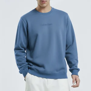 دورس سه نخ تو کرک آبی در تن مدل مرد