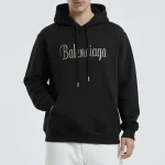 هودی مشکی تو کرک کلاه دار در تن مدل