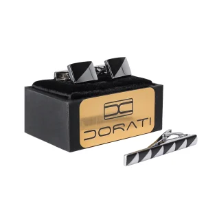 نمای رو به رو دکمه سرآستین و گیره کراوات ۱۵۰۹ با هاردباکس