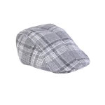 نمای رو به رو کلاه باراتا مردانه چهارخونه طوسی