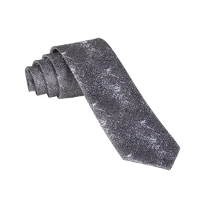 نمای نزدیک از کراوات طوسی سفید ابرو بادی مدل 98128