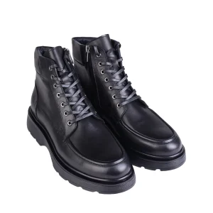 نمای رو به رو بوت چرم مردانه ۴۱۴۰ رنگ مشکی