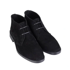 نمای رو به رو نیم بوت مشکی جیر مردانه ۲۰۲۵