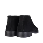 نمای پشت نیم بوت جیر مشکی مردانه ۲۰۲۵