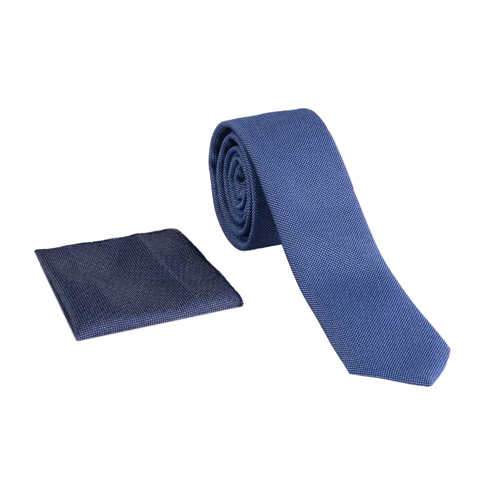 light-navy-tie-1 (1) نمای روبه رو از ست کراوات و دستمال جیب سورمه ای طرح ساده مدل 98152