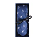 نمای بالا از ست کراوات و هاردباکس لاکچری سورمه‌ای طرح لوزی