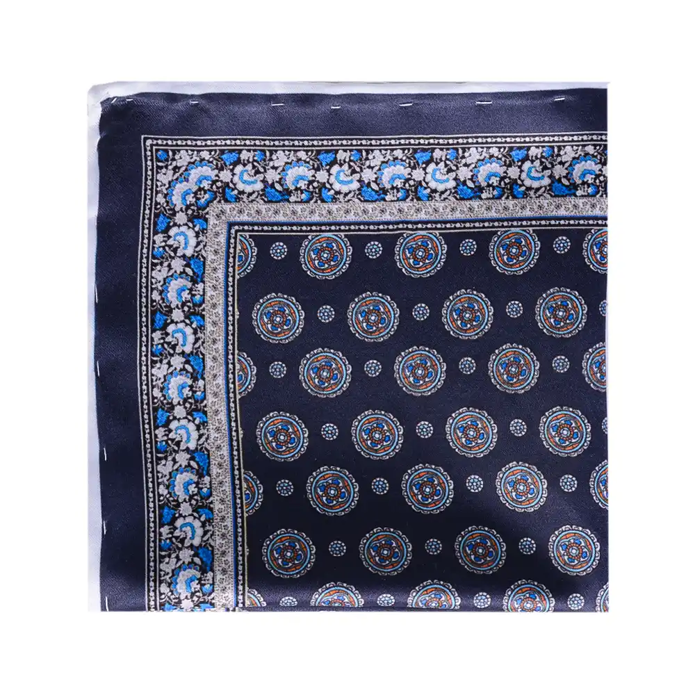 navy-pocket-square-da7-1 نمای رو به رو از دستمال جیب سورمه ای da7