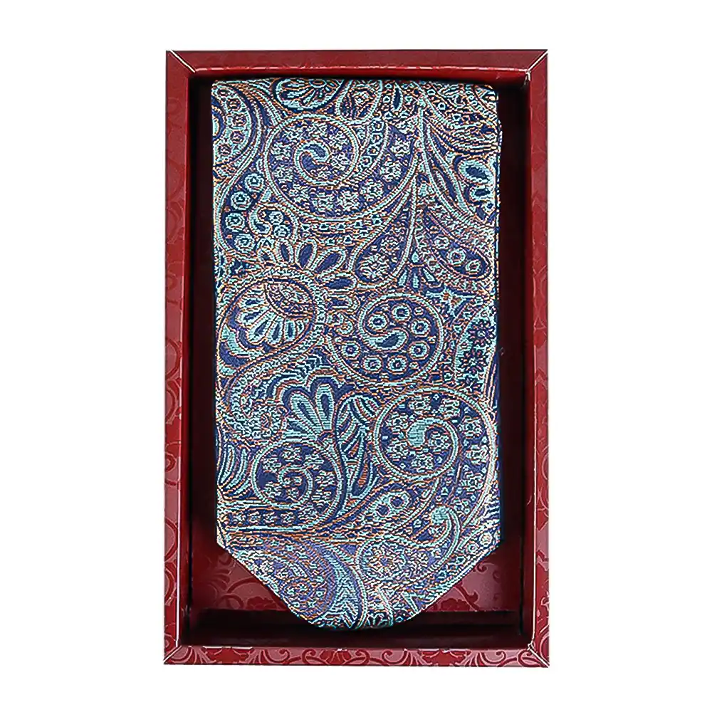 navy-traditional-scarf-1 نمای رو به رو دستمال گردن طرح سنتی همراه با بستهبندی کادویی