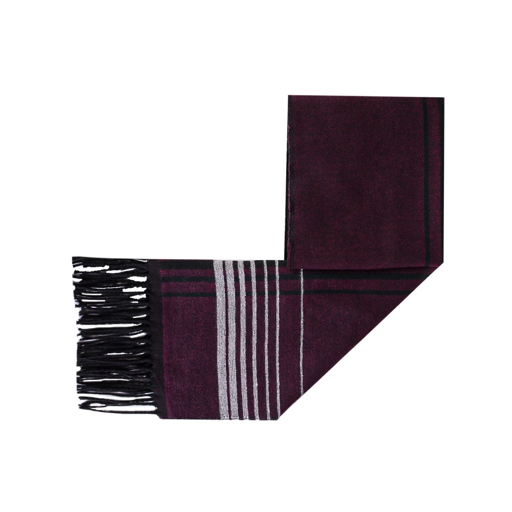 cherry-striped-scarf-1 نمای رو به رو شال گردن زرشکی راه راه