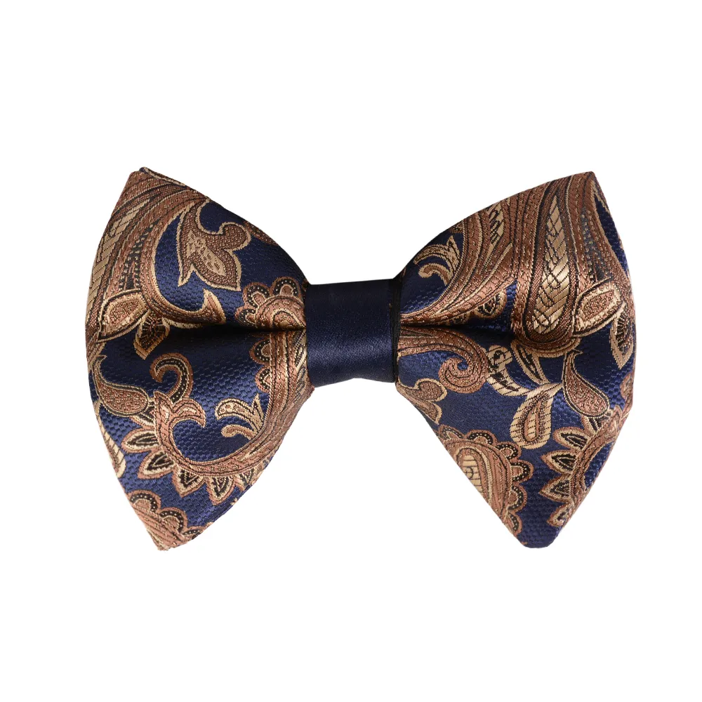 bow-tie-bt17-1 نمای بالا از پاپیون سورمهای طلایی طرح ترمه bt17